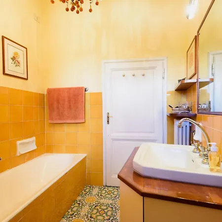 Apartment - Splendid Lungarno Panoramic View Florence
